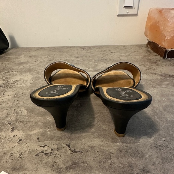 Chanel Silver Logo Black Kitten Heels - Picture 9 of 11